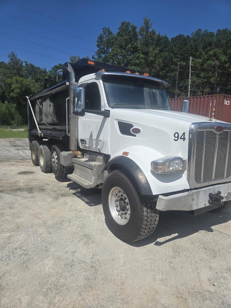 2023 2023 PETERBILT 567